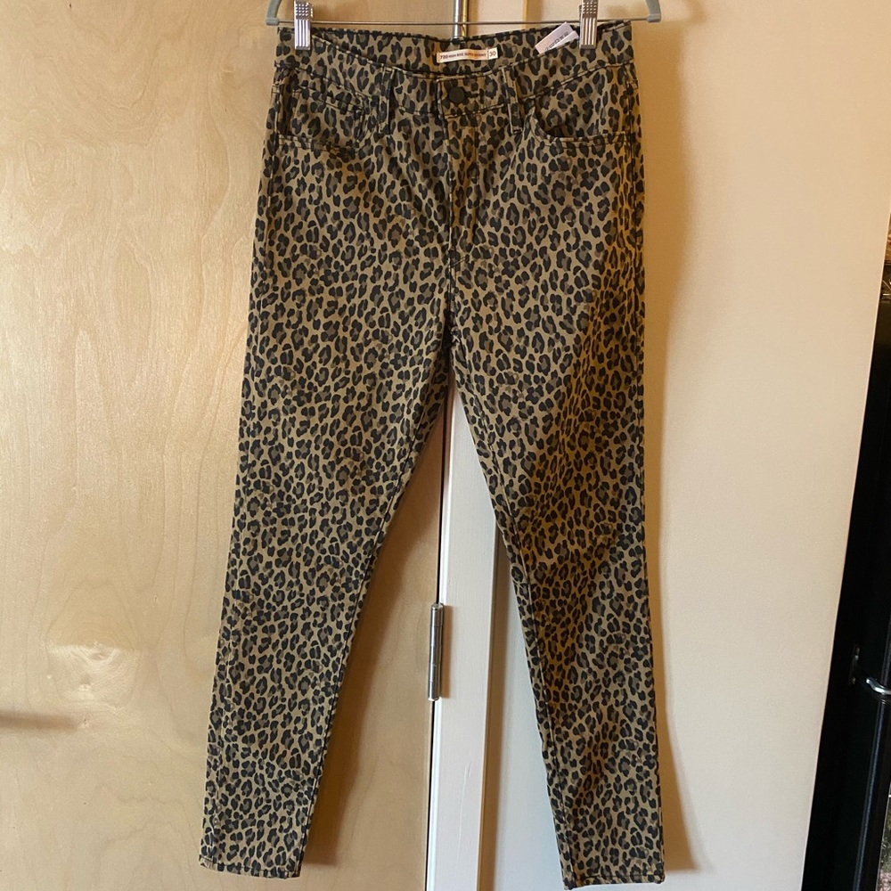 Levi’s Leopard 720 High Rise Superskinny Jean